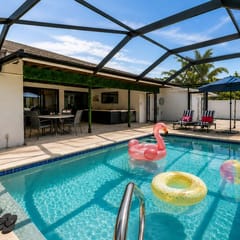 Family Resort | Heated Pool + 2 Game Rooms