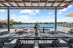 Miami Lakefront 5BR | Heated Pool | Sleeps 14 - Image 2