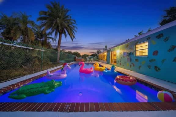 *New |Outdoor Theatre|Heated Pool | HotTub | Games - Image 1