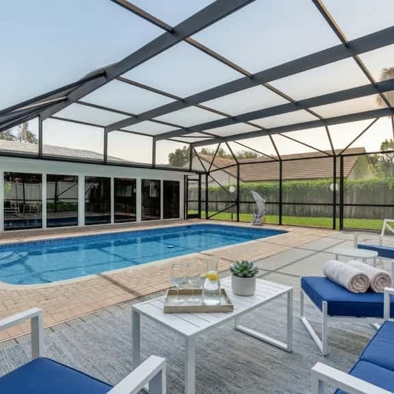 4BR Sunshine Coast Retreat - Image 1