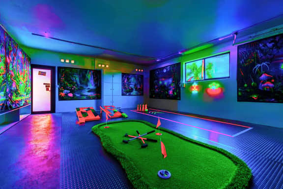 Family Resort | Heated Pool + 2 Game Rooms - Image 2